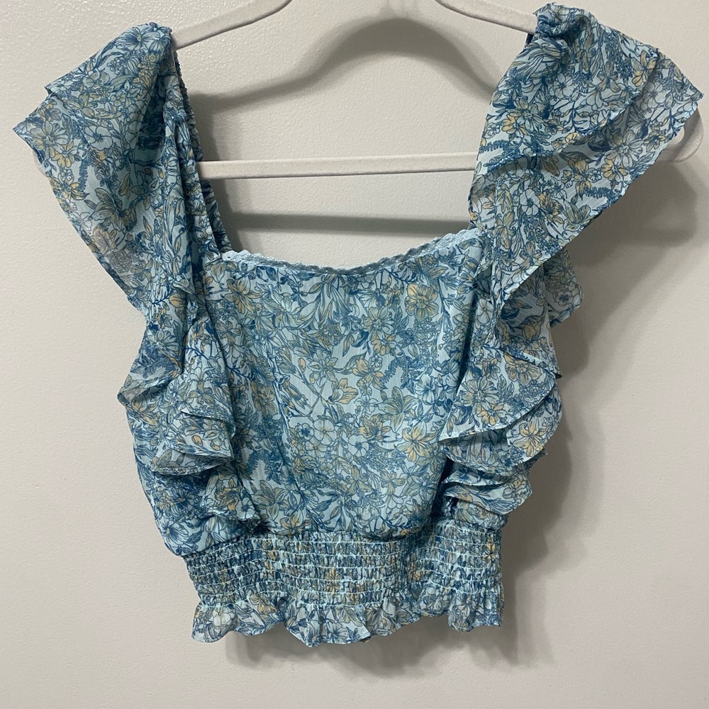 Blue floral top